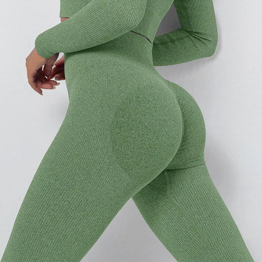 Seamless Knitted Moisture-Wicking Yoga Pants