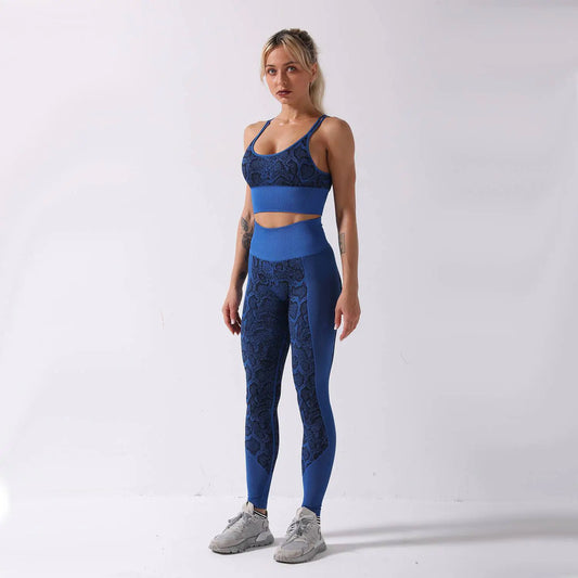 Seamless Snake Print Yoga Set for Moisture-Wicking Fitness