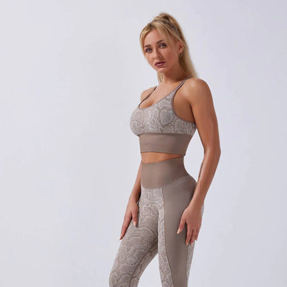 Seamless Snake Print Yoga Set for Moisture-Wicking Fitness